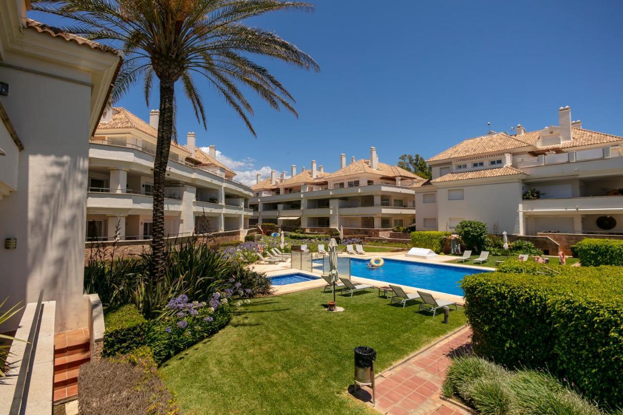 Heaven Beach Apartment 405 Estepona Exterior photo
